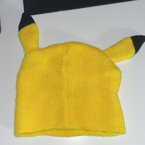 Pikachu beanie Pokémon - Picture 2 of 3